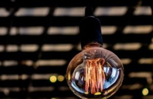 Пояснили, чому на Волині світло подають лише шість годин на добу Пояснили,-чому-на-Волині-світло-подають-лише-шість-годин-на-добу