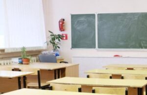 На Волині 14 класів у 8 школах перевели на дистанційку через захворюваність на грип та... На-Волині-14-класів-у-8-школах-перевели-на-дистанційку-через-захворюваність-на-грип-та.