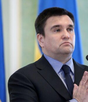 Клімкін-оцінив-шанси-на-припинення-війни-в-Україні-до-червня-2026-року