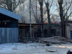 Росіяни вдарили авіабомбою по Слов’янську – вбили матір і дитину Росіяни-вдарили-авіабомбою-по-Слов’янську-–-вбили-матір-і-дитину