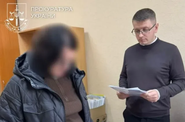 У Києві судитимуть бухгалтерку, яка нарахувала собі майже 2 млн грн У Києві судитимуть бухгалтерку, яка нарахувала собі майже 2 млн грн