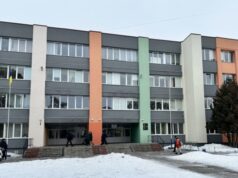 Луцький ліцей готує їжу на кілька шкіл: єдиний у місті, який має генератор у харчовому... Луцький-ліцей-готує-їжу-на-кілька-шкіл:-єдиний-у-місті,-який-має-генератор-у-харчовому.