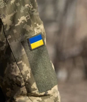 Українцям-віком-від-60-років-дозволили-служити-за-контрактом.-Зеленський-підписав-указ