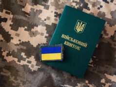 Чоловіки 60+ зможуть служити в армії за контрактом: Зеленський підписав указ Чоловіки-60+-зможуть-служити-в-армії-за-контрактом:-Зеленський-підписав-указ