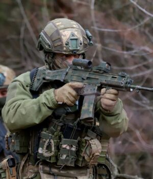 Україна-тихо-розпустила-Інтернаціональний-легіон,-–-le-monde