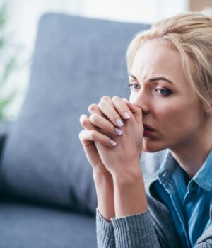 Учені-назвали-найбільш-виснажливе-десятиліття-у-житті-людини