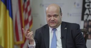 Великі держави намагаються переписати правила світової політики — Чалий Великі-держави-намагаються-переписати-правила-світової-політики —-Чалий