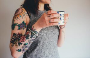 Жінок з татуюваннями об’єднує одна риса характеру, – результати дослідження Жінок-з-татуюваннями-об’єднує-одна-риса-характеру,-–-результати-дослідження