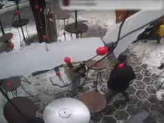 У центрі Луцька на чоловіка впала величезна брила льоду. ВІДЕО У-центрі-Луцька-на-чоловіка-впала-величезна-брила-льоду.-ВІДЕО