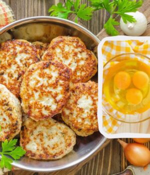 Додавати-яйце-в-фарш-–-радянський-міф:-чому-ви-готуєте-котлети-неправильно