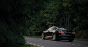 Цей електромобіль настільки вразив експертів, що їм довелося змінити правила дорожніх тестів Цей-електромобіль-настільки-вразив-експертів,-що-їм-довелося-змінити-правила-дорожніх-тестів