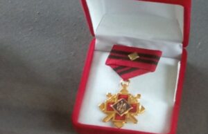 У Волинському музеї вперше експонують нагороди ОУН-УПА, які створив Ніл Хасевич У-Волинському-музеї-вперше-експонують-нагороди-ОУН-УПА,-які-створив-Ніл-Хасевич