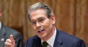 США можуть зняти санкції з російської нафти: Бессент назвав умови США-можуть-зняти-санкції-з російської-нафти:-Бессент-назвав-умови