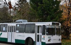 Через пошкодження мережі у Луцьку змінили рух тролейбусів: деталі Через-пошкодження-мережі-у-Луцьку-змінили-рух-тролейбусів:-деталі