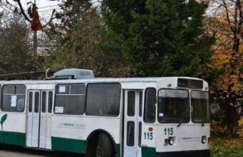 Через пошкодження мережі у Луцьку змінили рух тролейбусів: деталі Через-пошкодження-мережі-у-Луцьку-змінили-рух-тролейбусів:-деталі