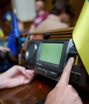 Верховна-Рада-не-змогла-розглянути-12-лютого-жодне-питання-через-брак-голосів-–-нардеп