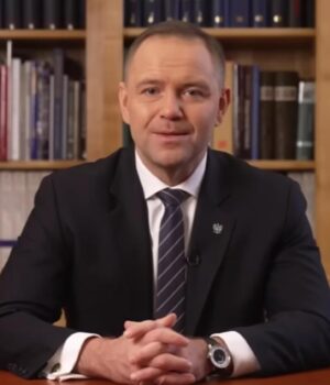 Я-не-кваплюся-сідати-за-стіл-із-злочинцем-Путіним,-–-президент-Польщі