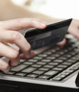 У-чоловіка-поцупили-з-картки-чверть-мільйона.-Що-вирішив-суд-у-Луцьку