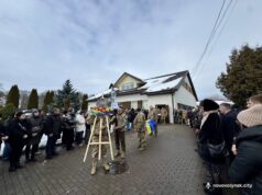 Нововолинська громада назавжди попрощалася з Героєм Андрієм Гоциком Нововолинська-громада-назавжди-попрощалася-з-Героєм-Андрієм-Гоциком