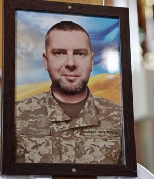 У-Володимирі-провели-в-останню-земну-дорогу-воїна-Анатолія-Краглика