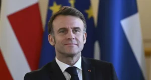 Макрон не планує зустрічатися з путіним "найближчими днями" Макрон-не-планує-зустрічатися-з-путіним-"найближчими-днями"