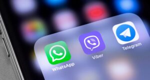 Підступний план ФСБ: Тимочко пояснив, що насправді стоїть за блокуванням соцмереж в Росії Підступний-план-ФСБ:-Тимочко-пояснив,-що-насправді-стоїть-за-блокуванням-соцмереж-в-Росії