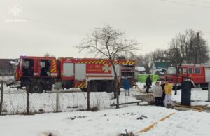 На Волині горіли житловий будинок та господарська споруда На-Волині-горіли-житловий-будинок-та-господарська-споруда