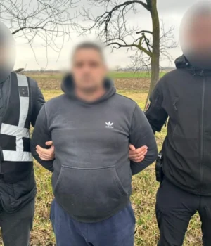 На-Закарпатті-затримано-чоловіка,-який-кинув-бойову-гранату-в-будинок-правоохоронця