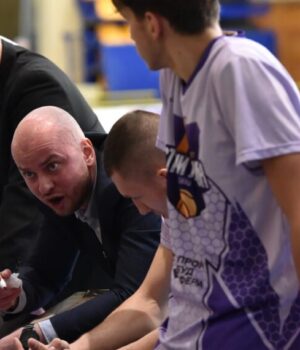 «Старий-Луцьк»-у-яскравому-матчі-програв-«Харківським-Соколам»