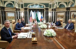 Зеленський розповів, як Росія і США обговорюють питання українських територій Зеленський-розповів,-як-Росія-і-США-обговорюють-питання-українських-територій