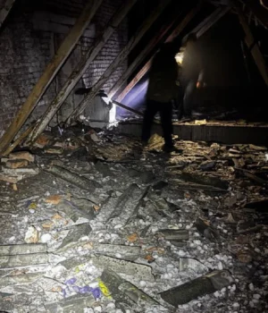 російський-дрон-знищив-будівлю-райдержадміністрації-на-Чернігівщині