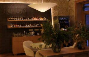 Як святкують день закоханих у Луцьку та що дарують Як-святкують-день-закоханих-у-Луцьку-та-що-дарують