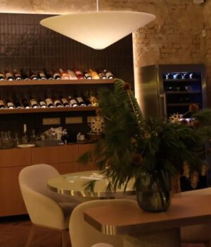 Як-святкують-день-закоханих-у-Луцьку-та-що-дарують