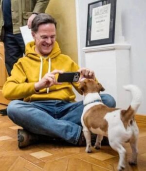 “Ми-ніколи-не-здамося”:-Рютте-зворушливо-розповів-про-зустріч-з-псом-Патроном “Ми-ніколи-не-здамося”:-Рютте-зворушливо-розповів-про-зустріч-з-псом-Патроном