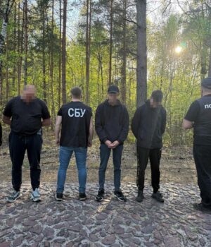 Волинський-пенсіонер-за-гроші-підвіз-чоловіків-у-напрямку-Білорусі:-як-покарали