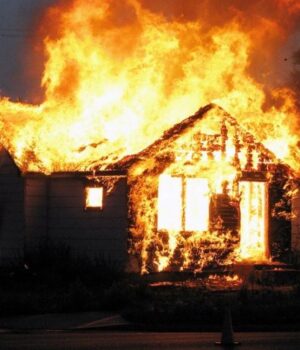 У-пожежі-на-Дніпропетровщині-згоріли-троє-малюків У-пожежі-на-Дніпропетровщині-згоріли-троє-малюків