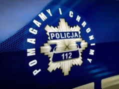 Українка у Польщі поспішала на манікюр, розігналася до 200 км/год та потрапила у поле зору... Українка-у-Польщі-поспішала-на-манікюр,-розігналася-до-200-км/год-та-потрапила-у-поле-зору.