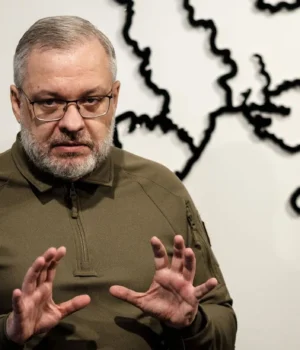 Затриманого Галущенка везуть у Київ для вручення підозри Схеми