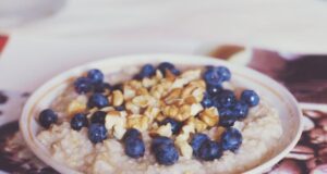 Що буде з організмом, якщо їсти щодня вівсянку: пояснення дієтологів Що-буде-з-організмом,-якщо-їсти-щодня-вівсянку:-пояснення-дієтологів