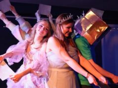 Театр як прихисток: як українські біженці знайшли у Брюсселі власну сцену Театр-як-прихисток:-як-українські-біженці-знайшли-у-Брюсселі-власну-сцену