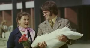 Раніше було краще: 9 причин, чому у 1980-х батьківство було простішим, ніж сьогодні Раніше-було-краще:-9-причин,-чому-у-1980-х-батьківство-було-простішим,-ніж-сьогодні