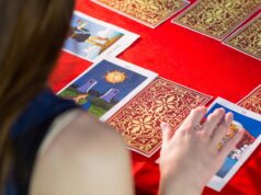 Гороскоп на 16 лютого за картами Таро: Водоліям – радість, Овнам – вірити у власні... Гороскоп-на-16-лютого-за-картами-Таро:-Водоліям-–-радість,-Овнам-–-вірити-у-власні.