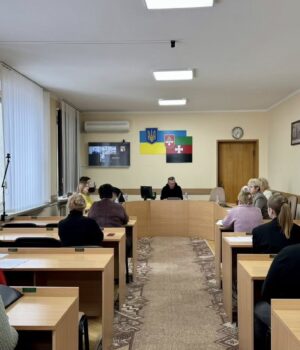 Підготовка-до-56-ї-сесії-міської-ради:-депутати-працюють-у-профільній-комісії