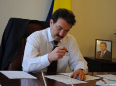 Компанія сім’ї ексголови Волинської ОДА стала фігурантом справи про виведення мільйонів євро з держбанку Компанія-сім’ї-ексголови-Волинської-ОДА-стала-фігурантом-справи-про-виведення-мільйонів-євро-з-держбанку