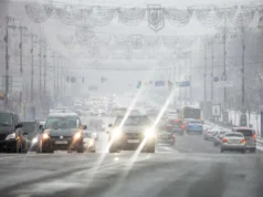Лід під снігом і кілометрові затори: столиця паралізована через негоду Лід-під-снігом-і-кілометрові-затори:-столиця-паралізована-через-негоду