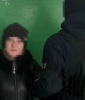 Коригувала-атаки-РФ-по-енергооб’єктах:-в-Одесі-затримали-агентку-ФСБ