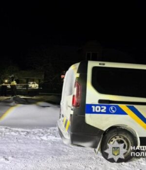 Хороші-діти,-гарно-вчилися:-що-відомо-про-сім’ю,-у-якій-батько-застрелив-сина-та-доньку.