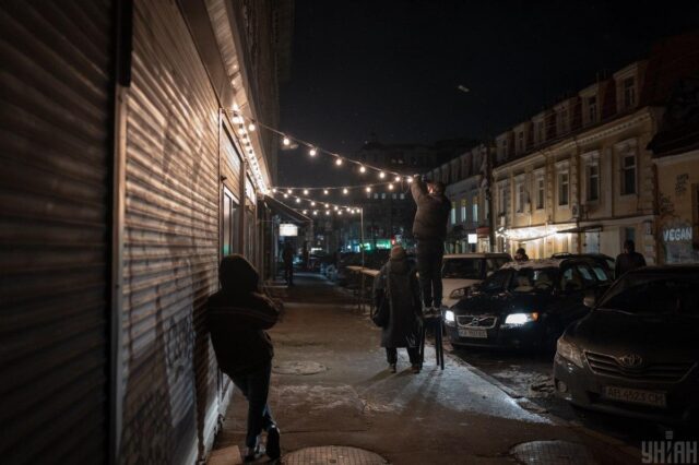 Графіки відключення світла на 17 лютого: коли не буде електроенергії в середу Графіки-відключення-світла-на-17-лютого:-коли-не-буде-електроенергії-в-середу