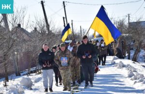 На Волині попрощалися з командиром відділення Віктором Веремійчиком На-Волині-попрощалися-з-командиром-відділення-Віктором-Веремійчиком
