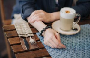 Що може розповісти про людину звичка приходити раніше: психологи виділили 9 рис характеру Що-може-розповісти-про-людину-звичка-приходити-раніше:-психологи-виділили-9-рис-характеру